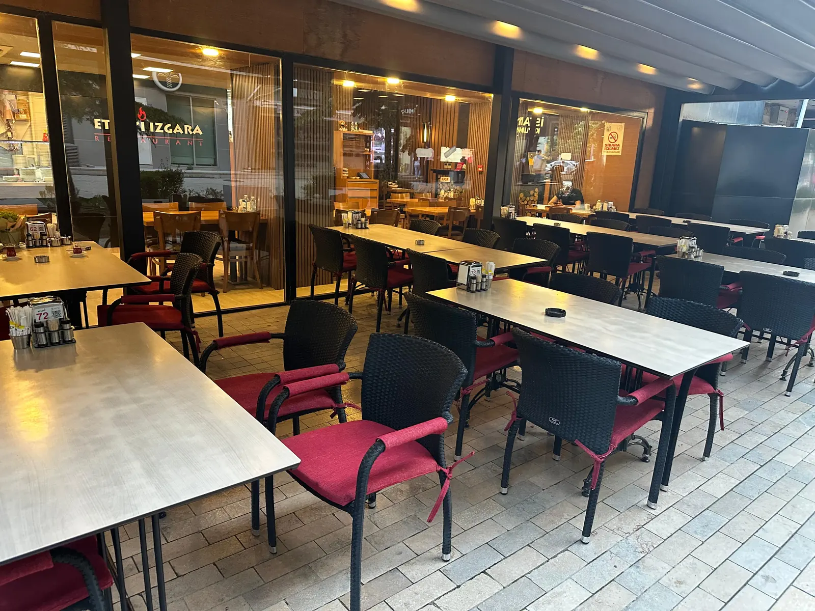 Etbeyi Restoran için hazırlanan oturma grubu