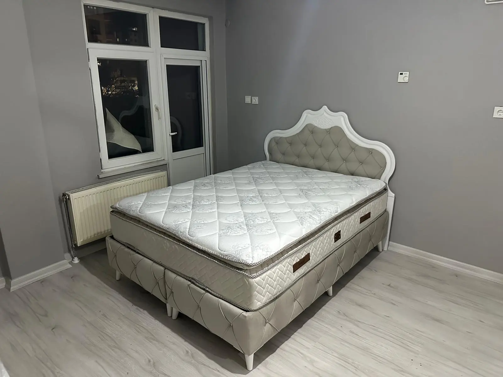 Atölyede tamamlanan özel ölçü koltuk
